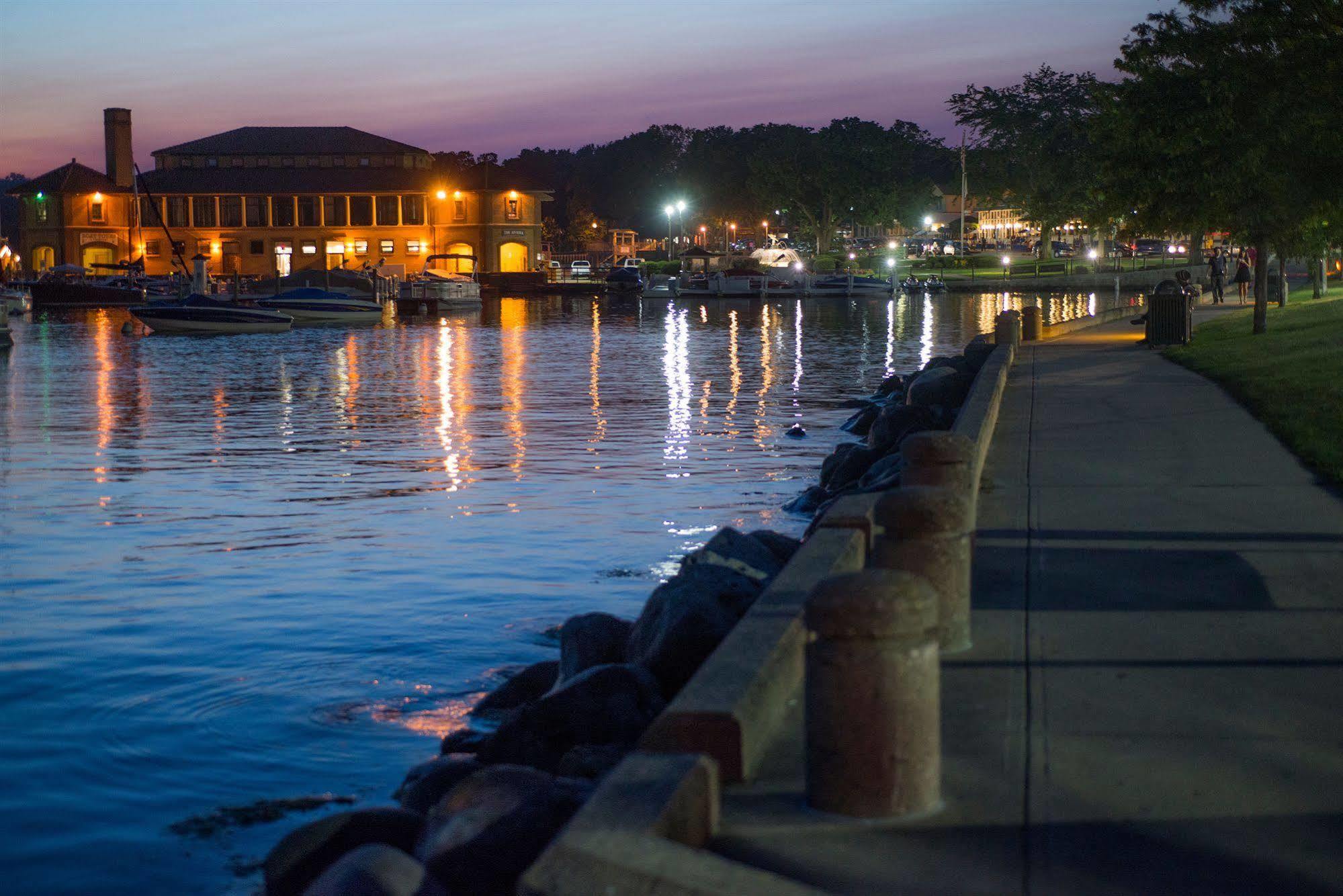 The Cove Of Lake Geneva Εξωτερικό φωτογραφία